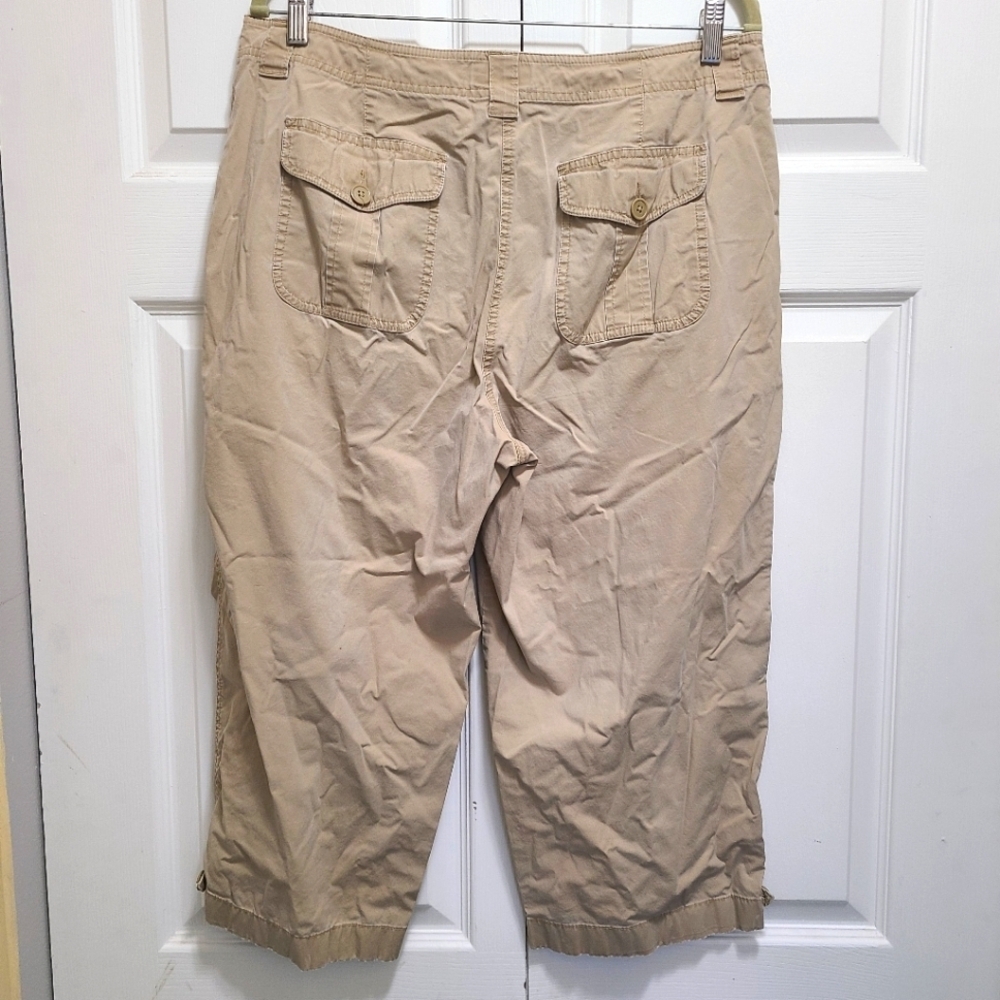 vintage Talbots khaki Capri Pants Size 16